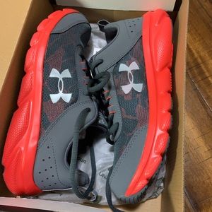 NEW Under Armour kids sneakers